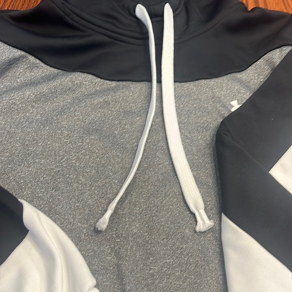 Under Armour Fleece Colorblock Hoodie - Picture 3 of 6